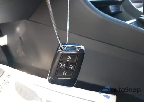 2020 Volkswagen Jetta 1.4T R-Line/1.4T S/1.4T Se from USA, damaged, VIN 3VWCB7BU1LM043583